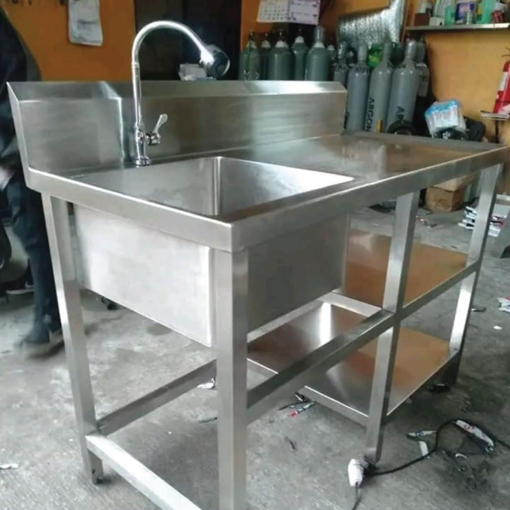 Sink-with-backslash